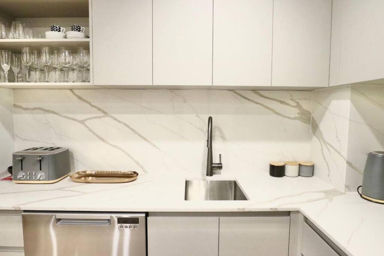 617 Hastings Street Metres To The Beach 누사 외부 사진